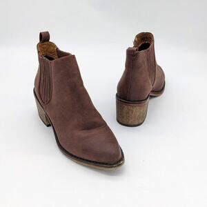 Faryl by Farylrobin Brown Faux Leather Ankle Boots Pull On Almond Toe Size 7.5